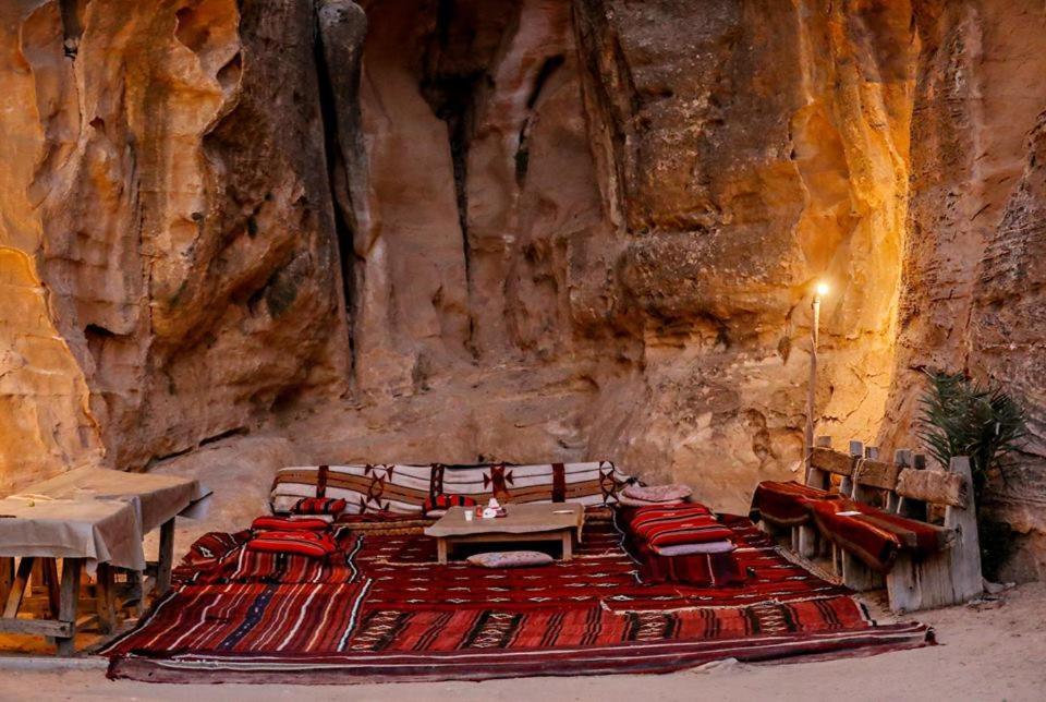 Ammarin Bedouin Camp Hotell Wadi Musa Eksteriør bilde